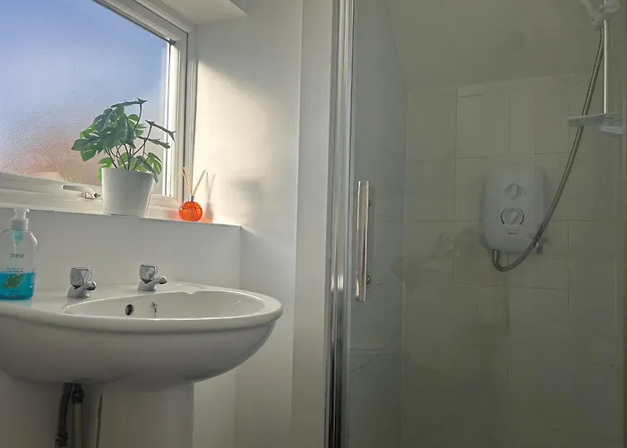 Canal Apartments, Canal View, Temple Meads Station - 10 Minutes