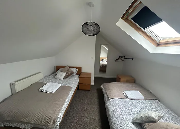 Canal Apartments, Canal View, Temple Meads Station - 10 Minutes Bristol