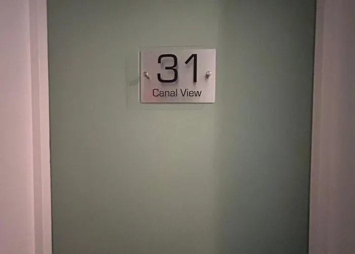 Apartment Canal Apartments, Canal View, Temple Meads Station - 10 Minutes